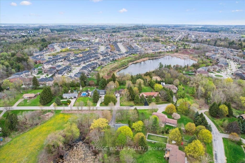 39 Bannockburn Road thumbnail 46