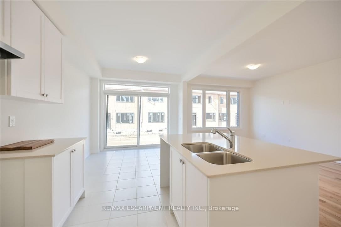 377 Provident Way thumbnail 10