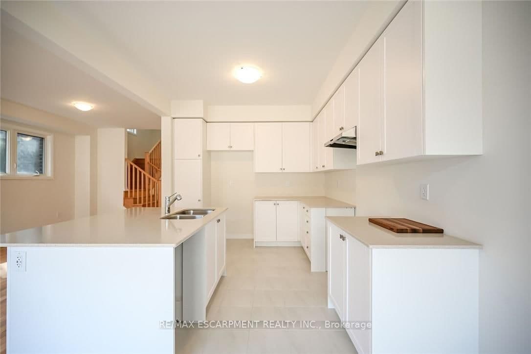 377 Provident Way thumbnail 6