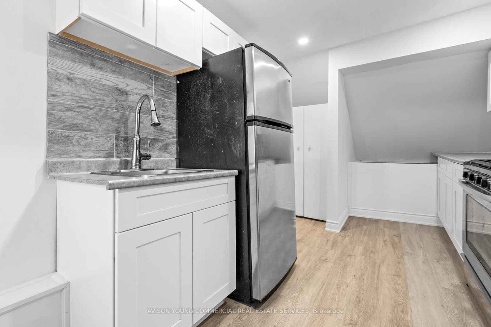 168 O'Connor Street thumbnail 12