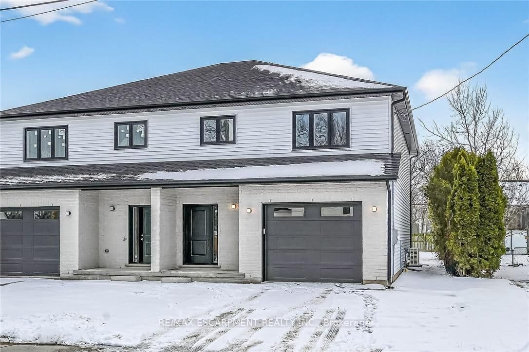 45 B Howard Street - Image 1
