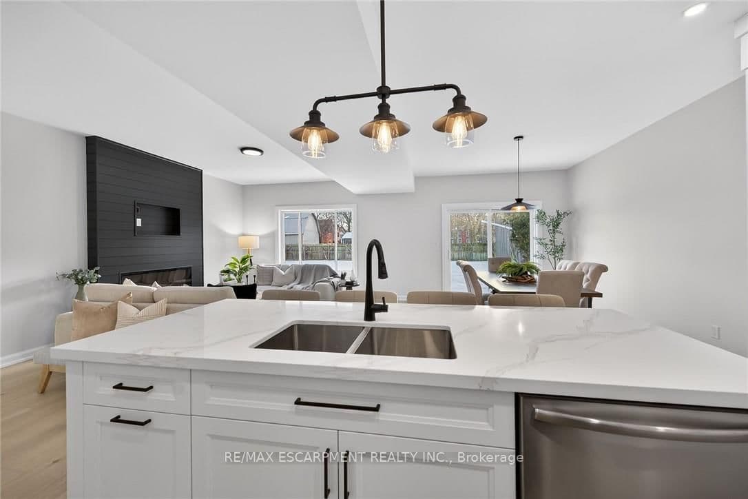 45 B Howard Street thumbnail 9
