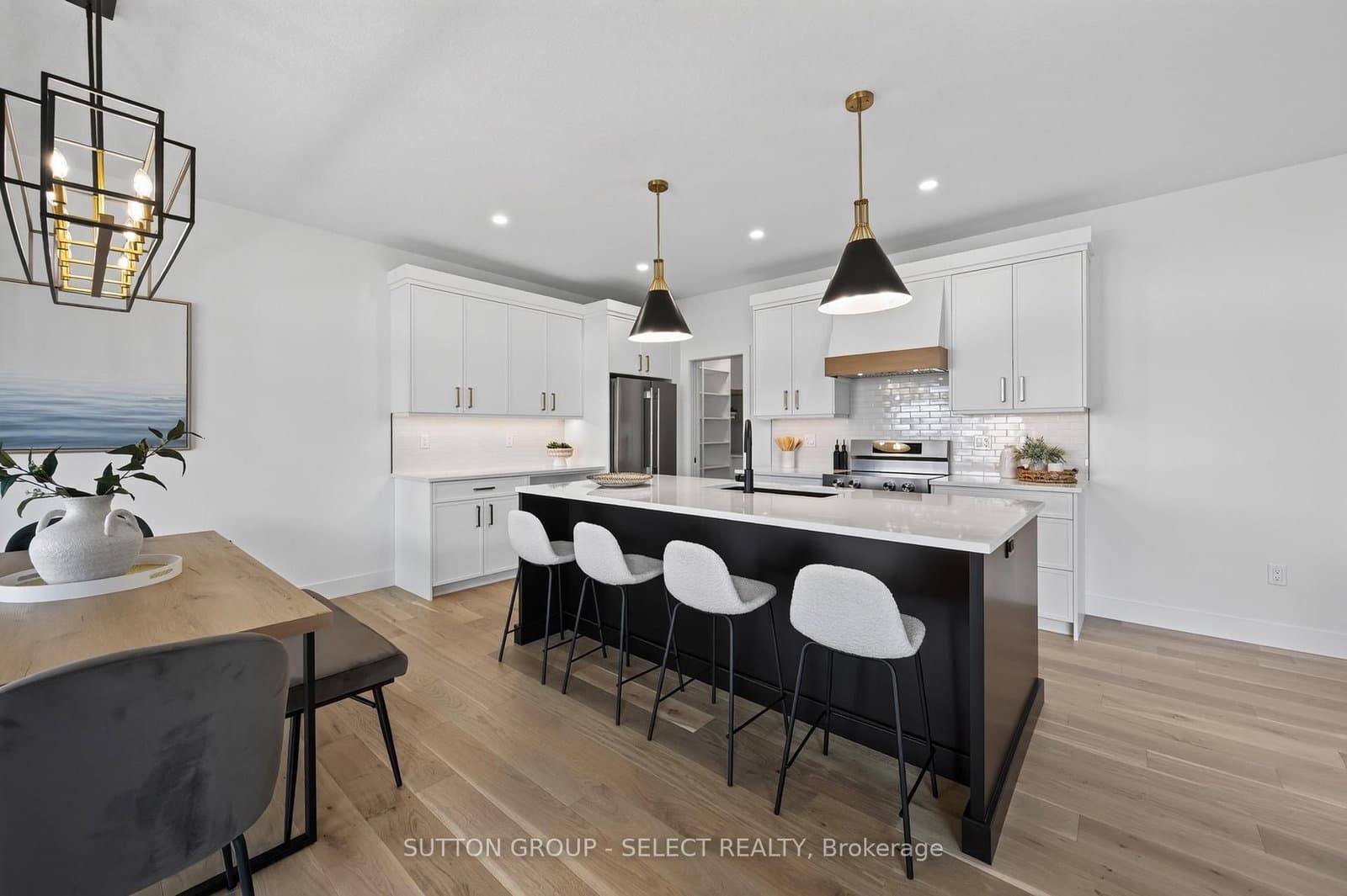 1898 Fountain Grass Drive thumbnail 10