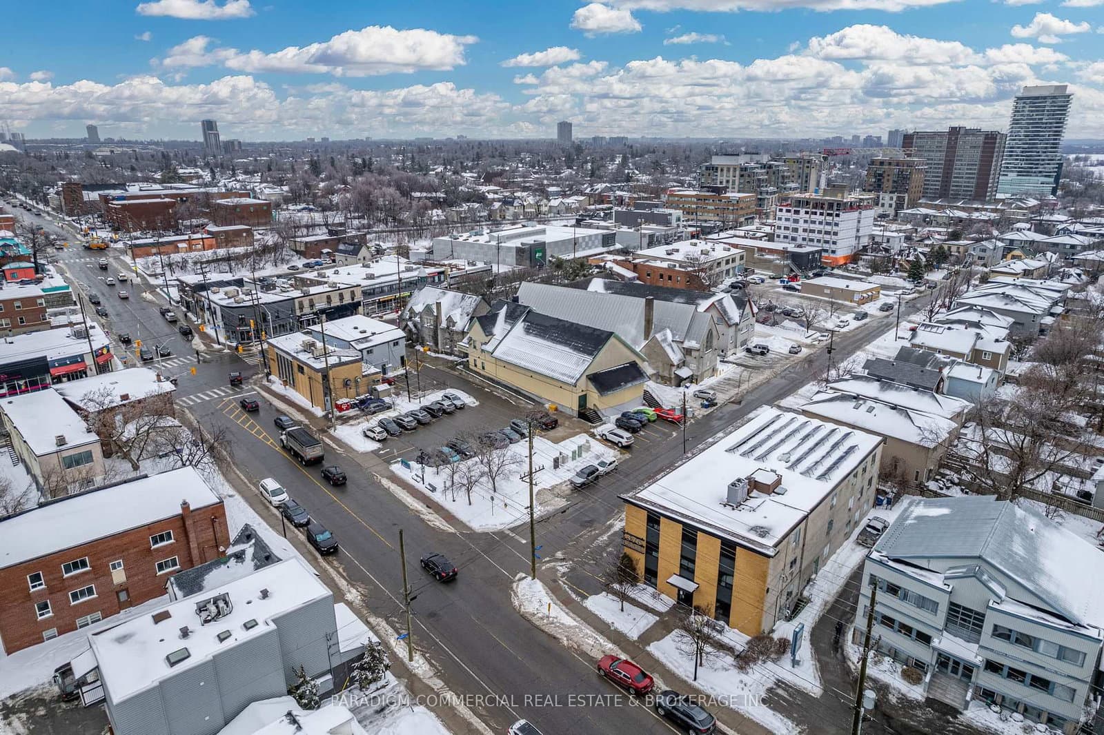 376 Churchill Avenue N, Unit 107/108 thumbnail 9