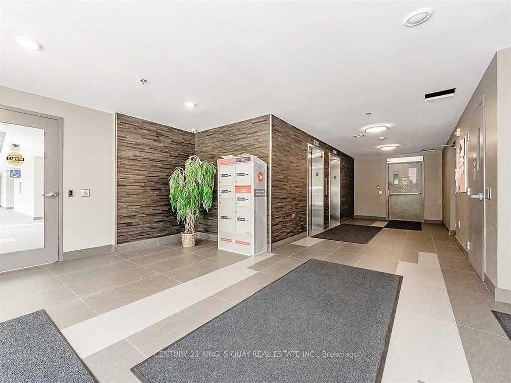 251 Hemlock Street, Unit 620 thumbnail 2