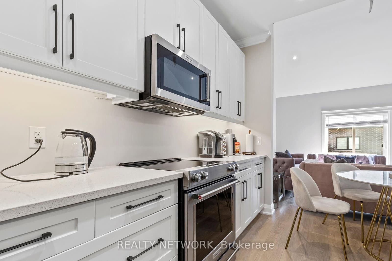 24 Tamarack Way thumbnail 9
