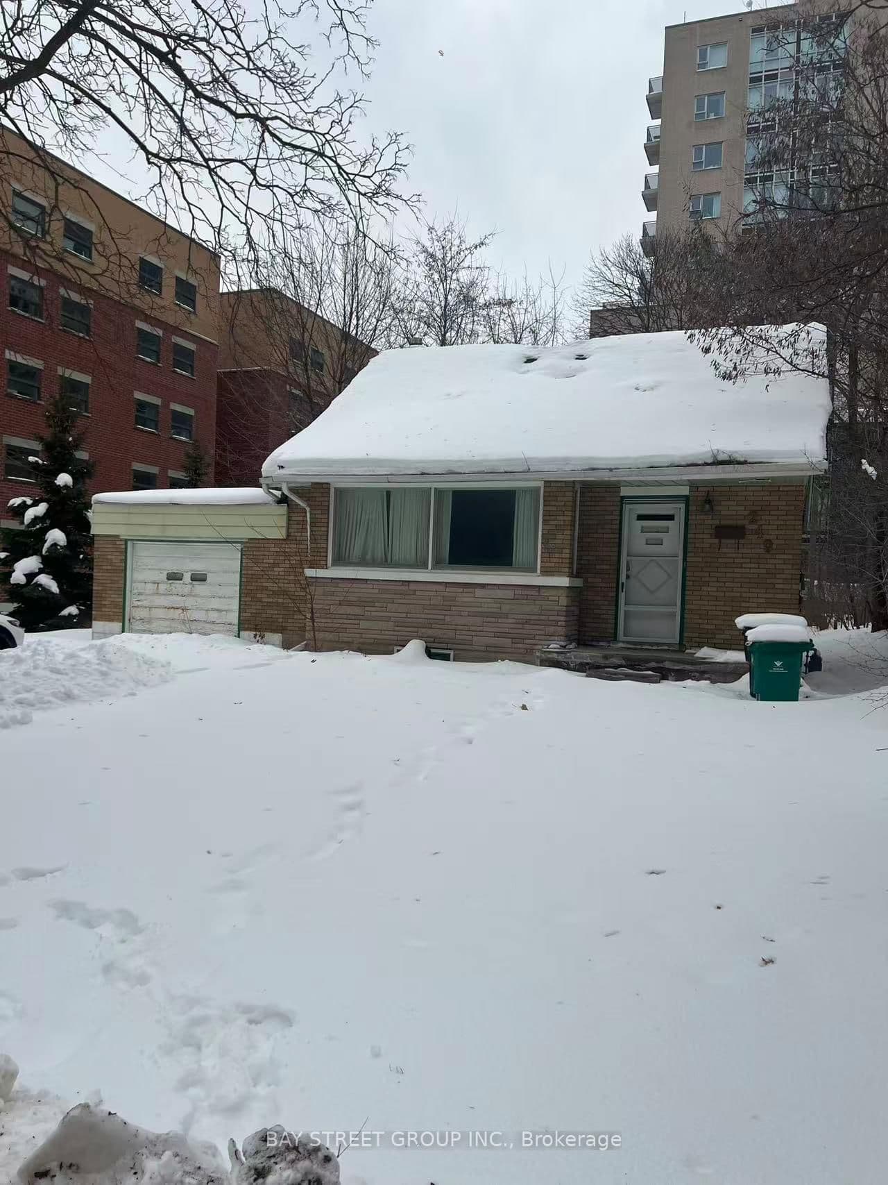 249 Sunview Street thumbnail 3