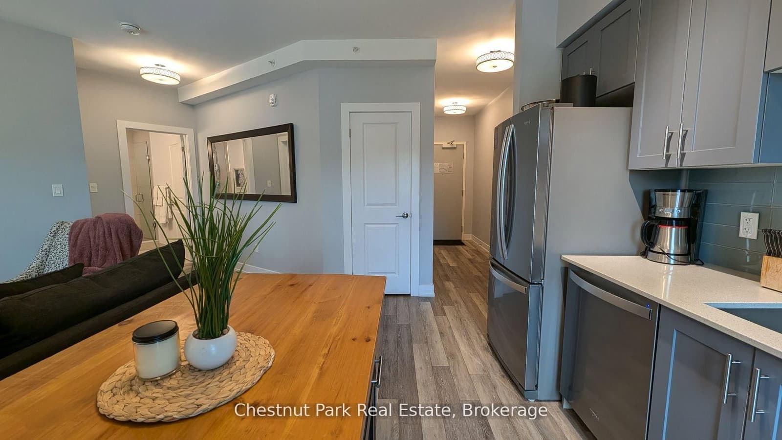 25 PEN LAKE POINT Road, Unit 316 thumbnail 19