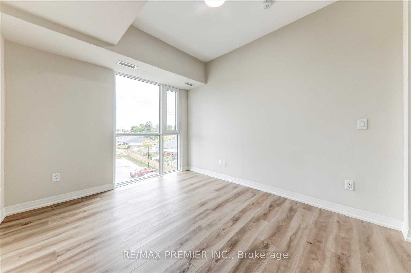 50 Herrick Avenue, Unit LP-17 thumbnail 20