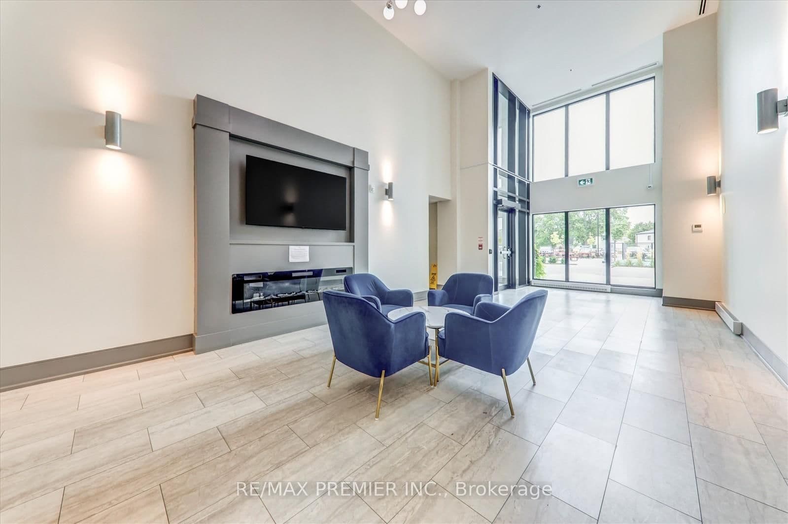 50 Herrick Avenue, Unit LP-17 thumbnail 7