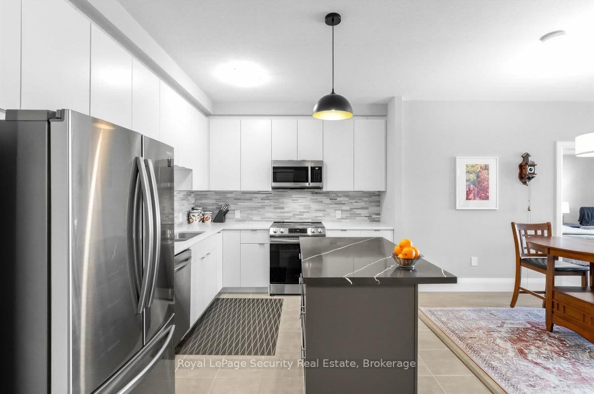 73 Arthur Street, Unit 807 thumbnail 14