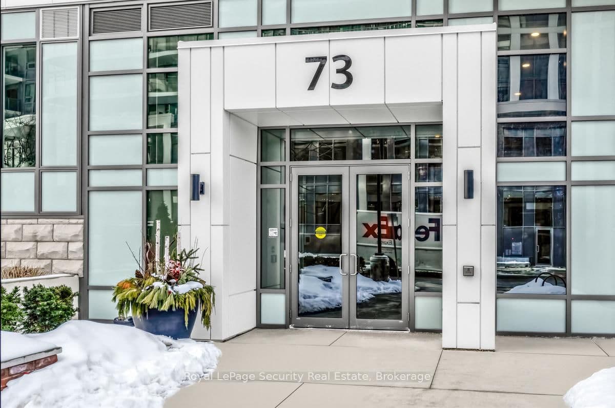 73 Arthur Street, Unit 807 thumbnail 2