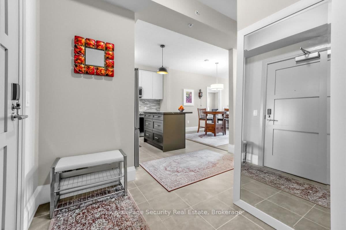 73 Arthur Street, Unit 807 thumbnail 8