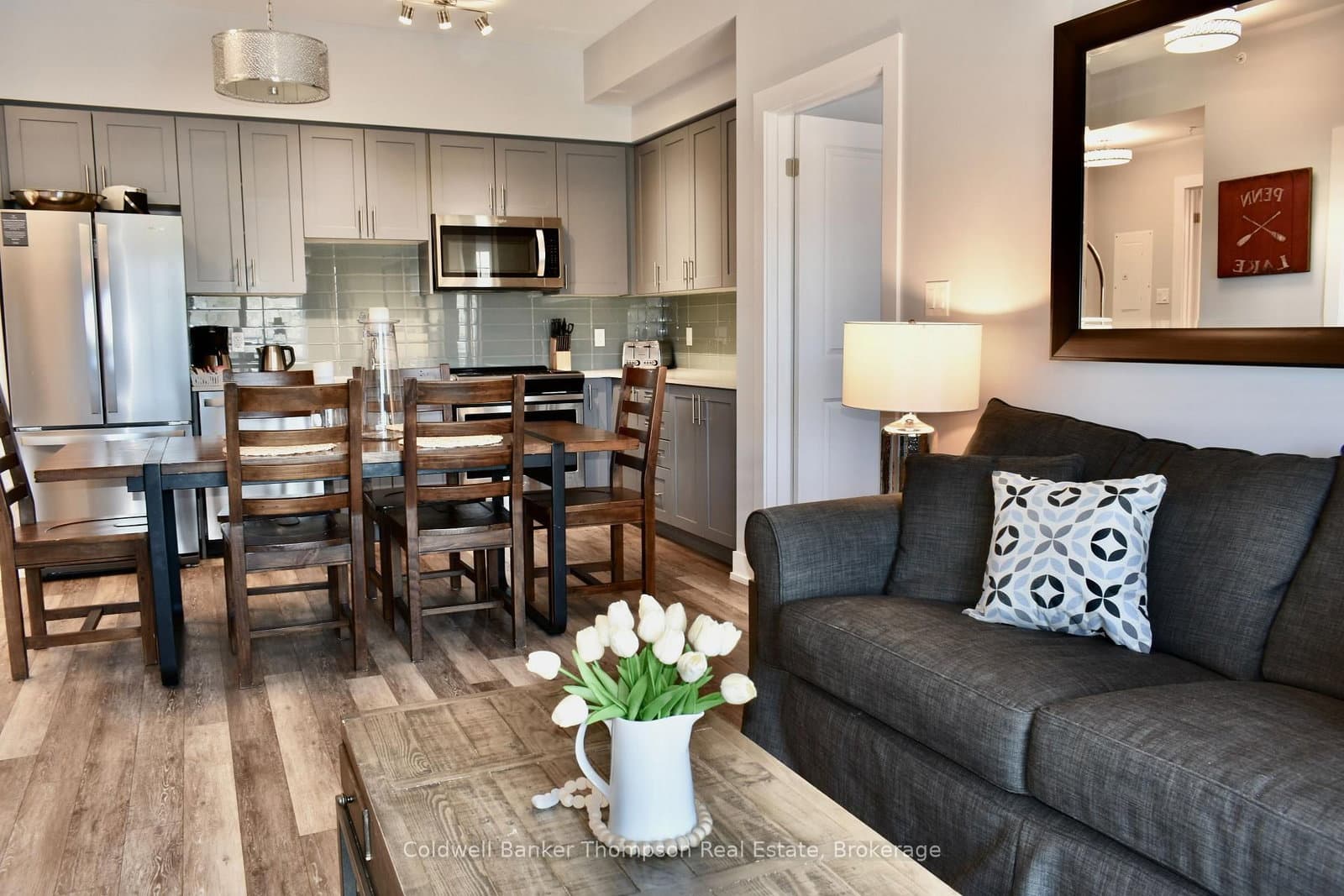 25 PEN LAKE POINT Road, Unit 404 thumbnail 11