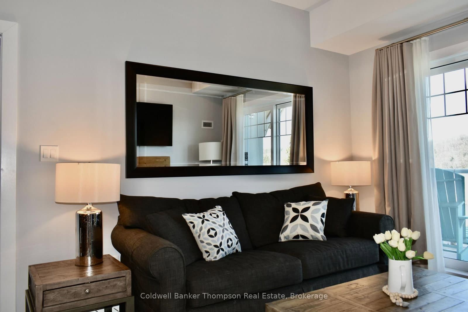 25 PEN LAKE POINT Road, Unit 404 thumbnail 5