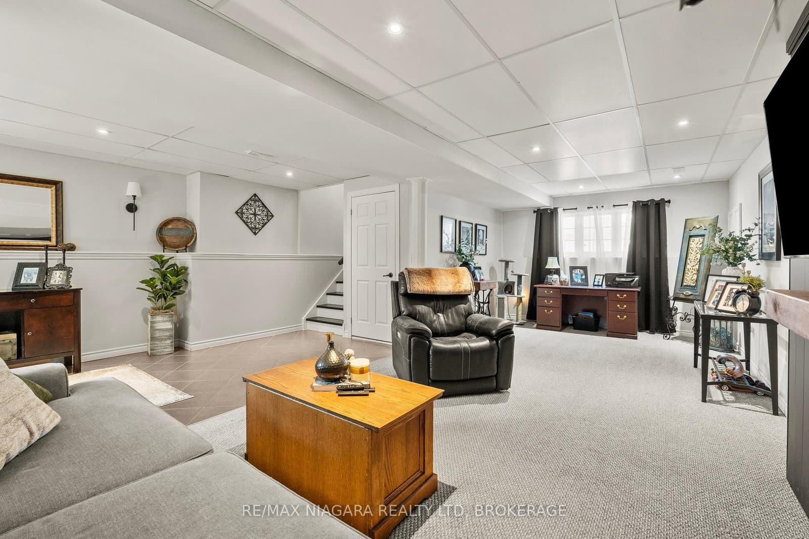 232 Regatta Drive thumbnail 22