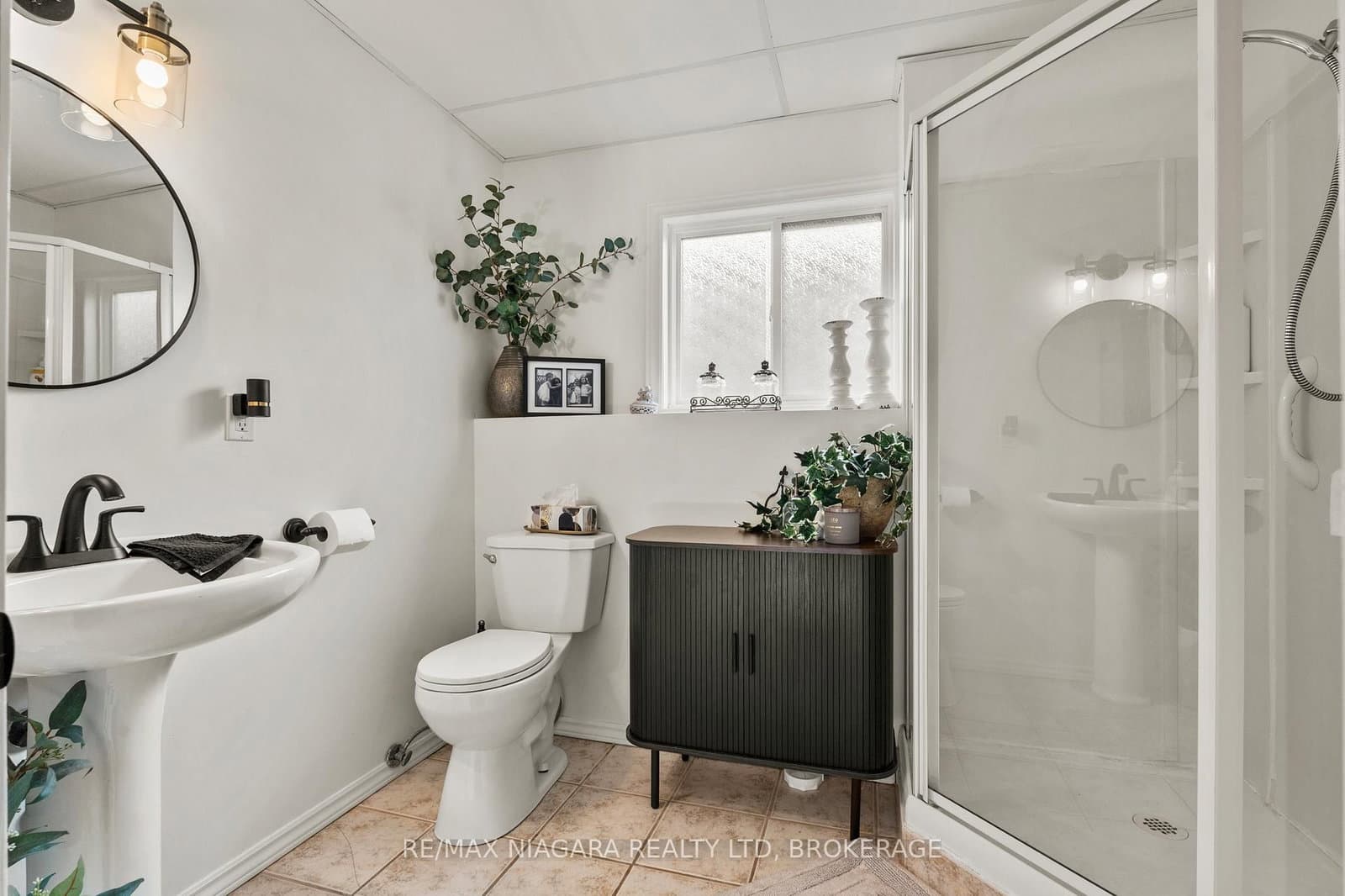 232 Regatta Drive thumbnail 25