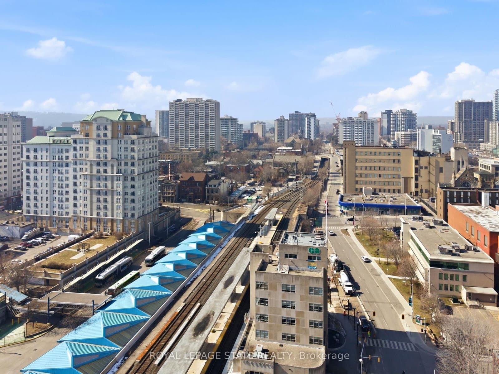 112 King Street E, Unit PH4 thumbnail 45