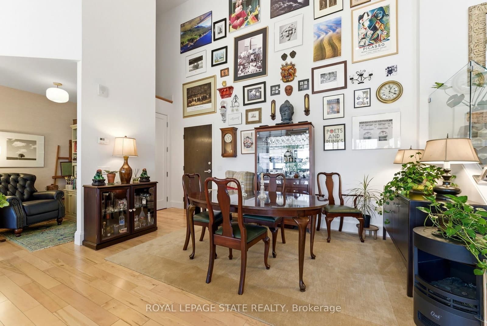 112 King Street E, Unit PH4 thumbnail 7