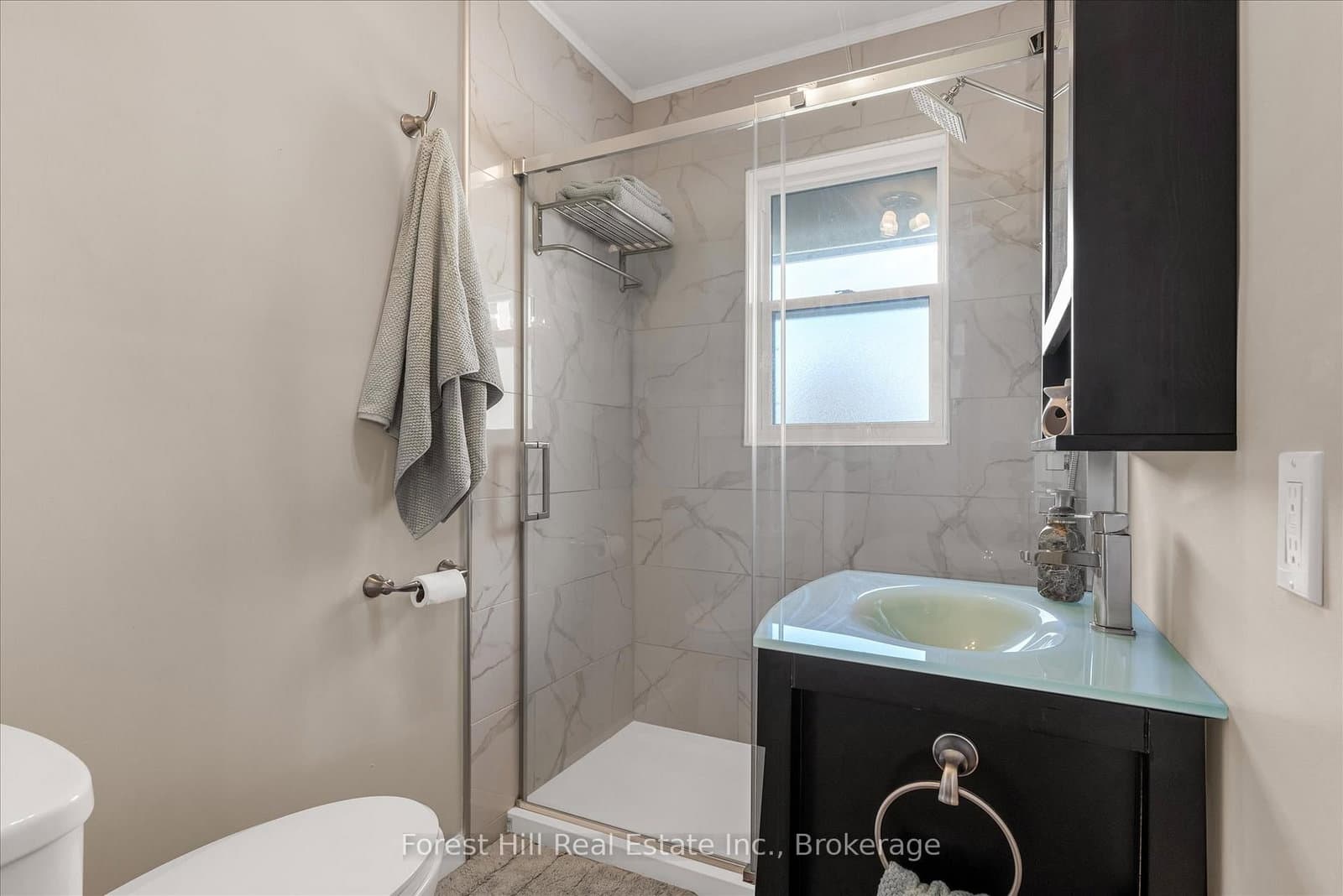 2 Stroud Road, Unit 5 thumbnail 18