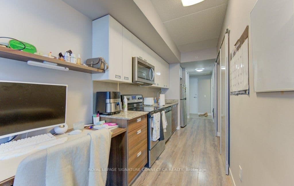 250 Albert Street, Unit 705 thumbnail 16