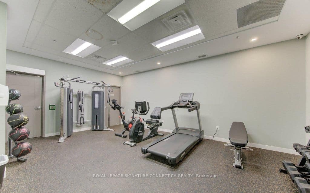 250 Albert Street, Unit 705 thumbnail 9