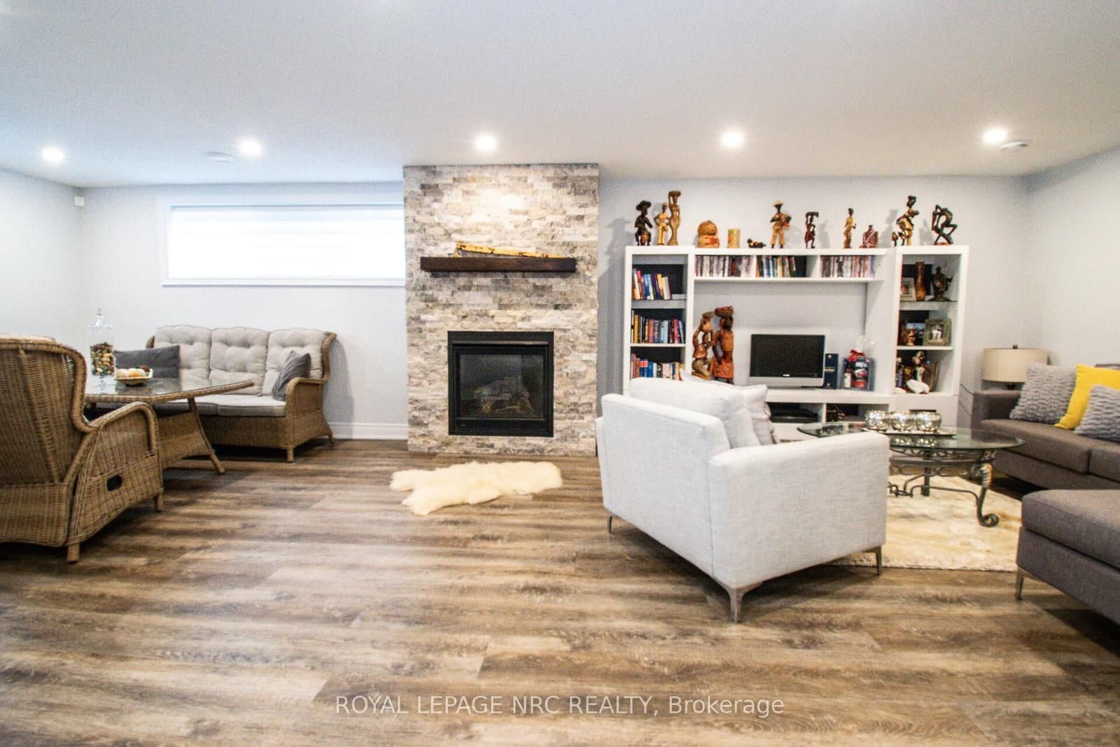 197 Timberview Crescent thumbnail 32
