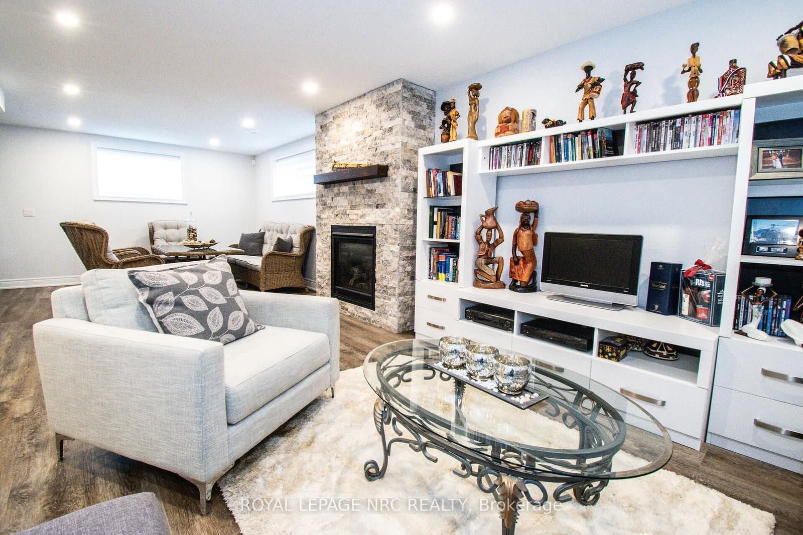 197 Timberview Crescent thumbnail 33