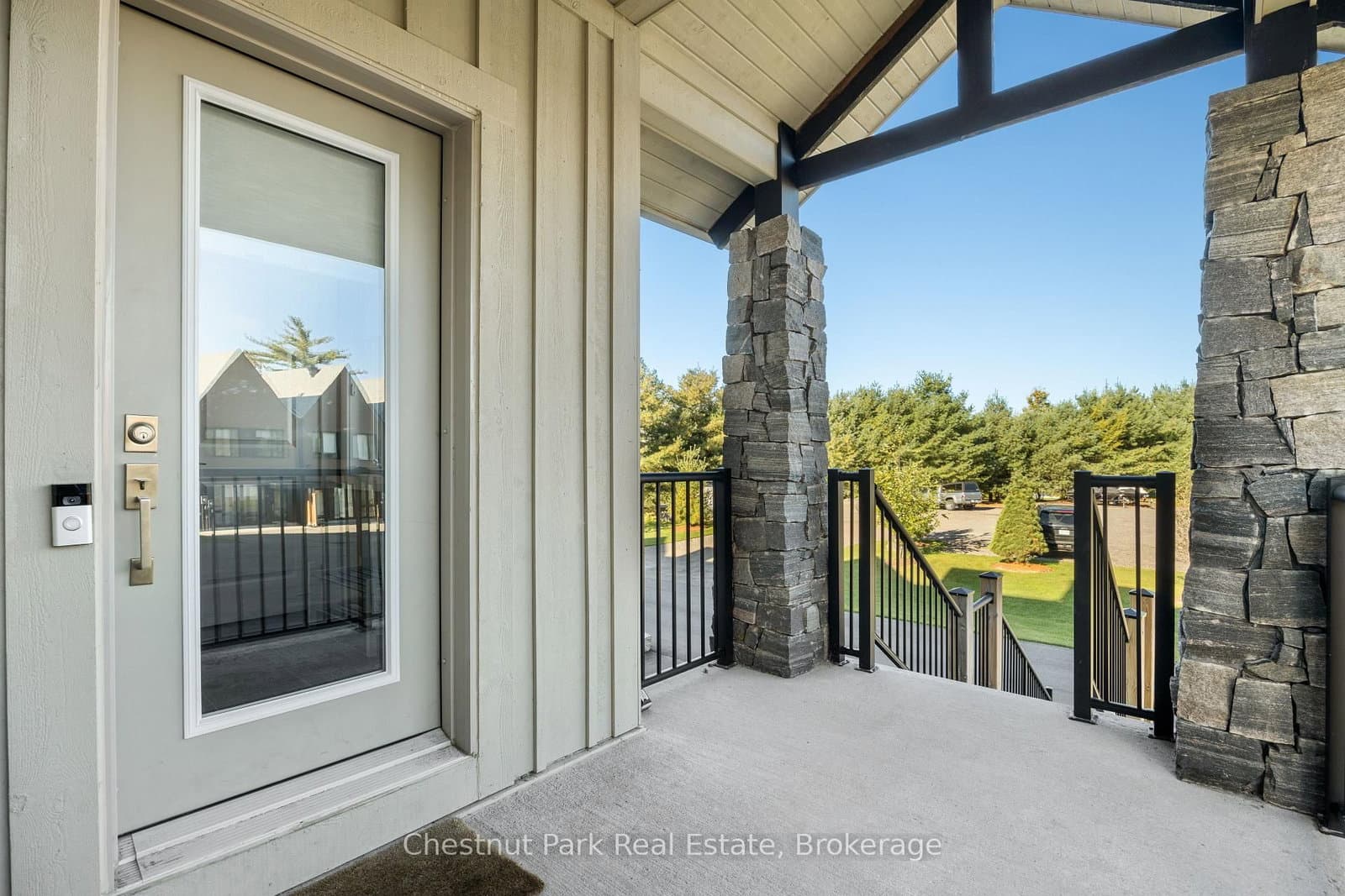 45 Rockmount Crescent thumbnail 2