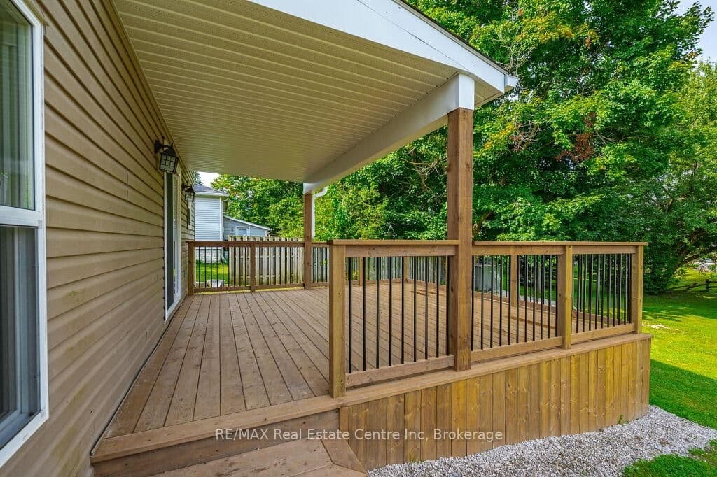 353 Wellington Street E thumbnail 35