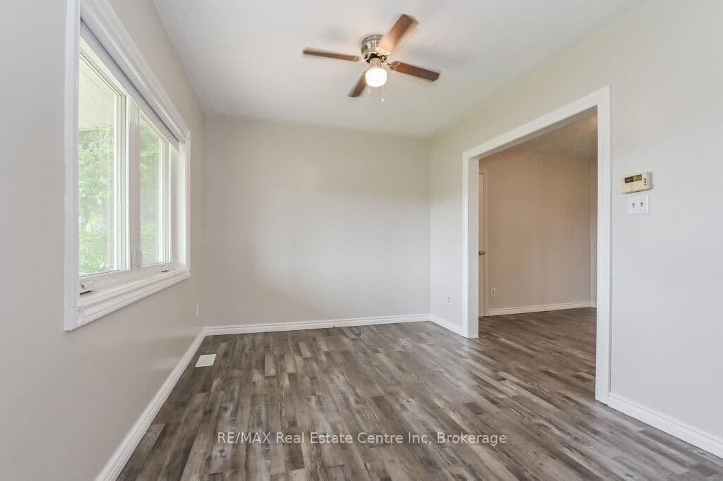 353 Wellington Street E thumbnail 7