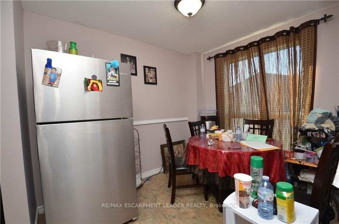 490 GREY Street E, Unit 23 thumbnail 6