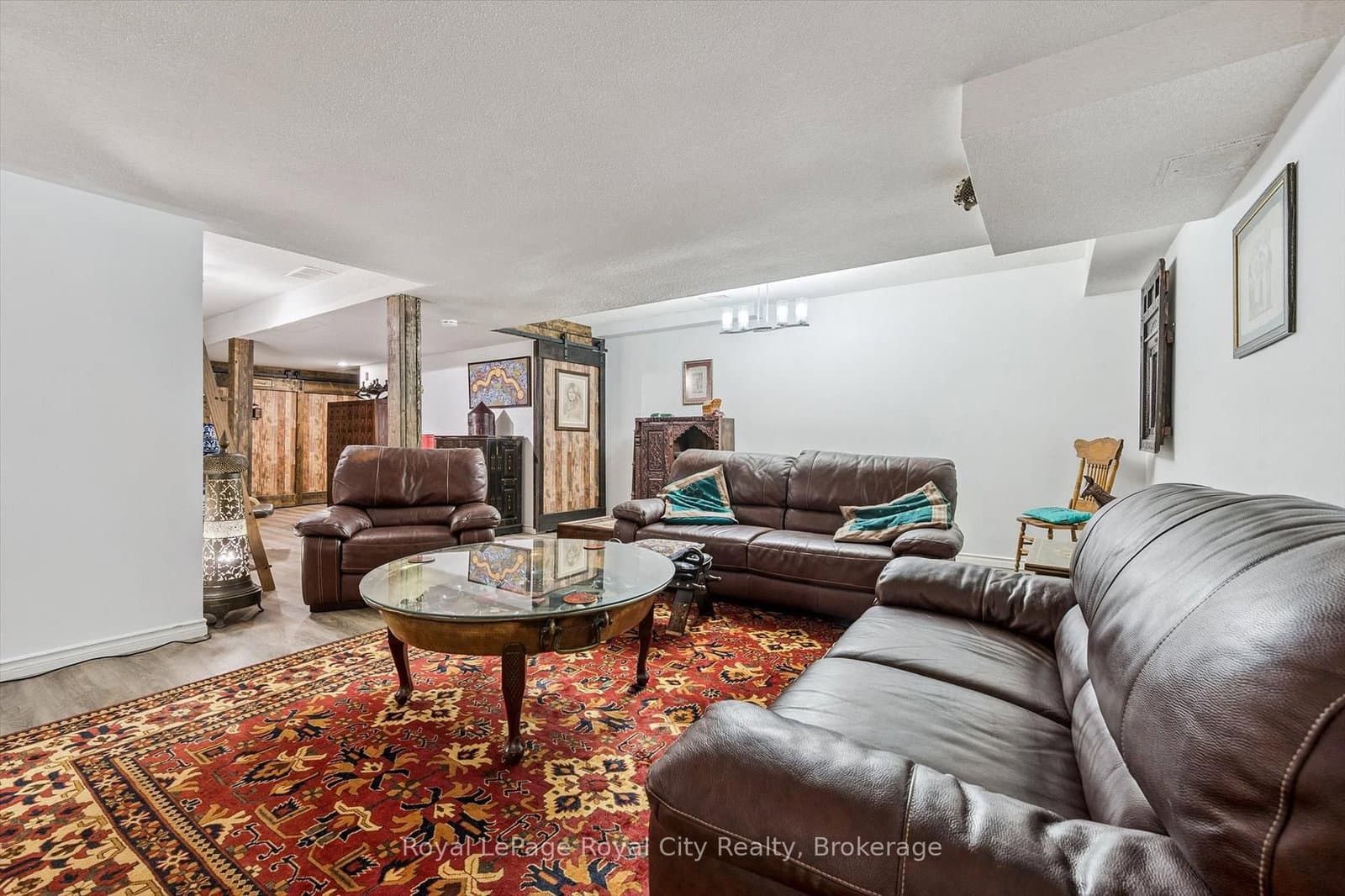 21 Marilyn Drive thumbnail 40