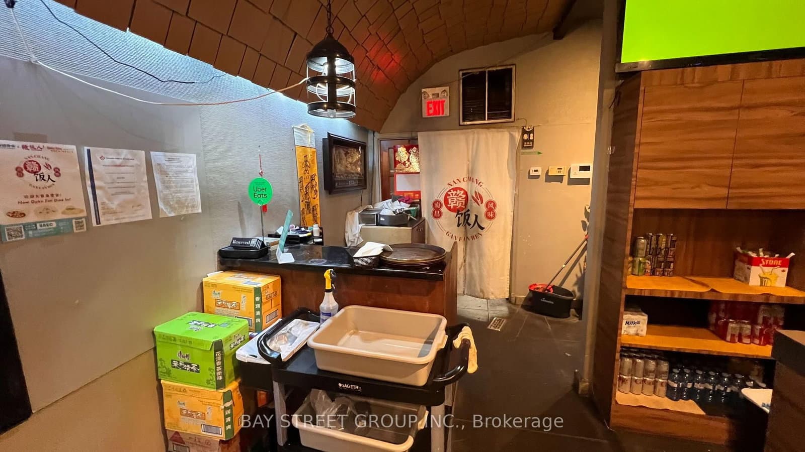 273 King Street E thumbnail 6