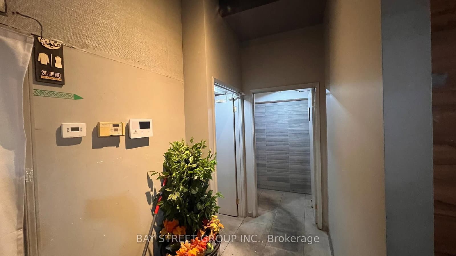 273 King Street E thumbnail 7