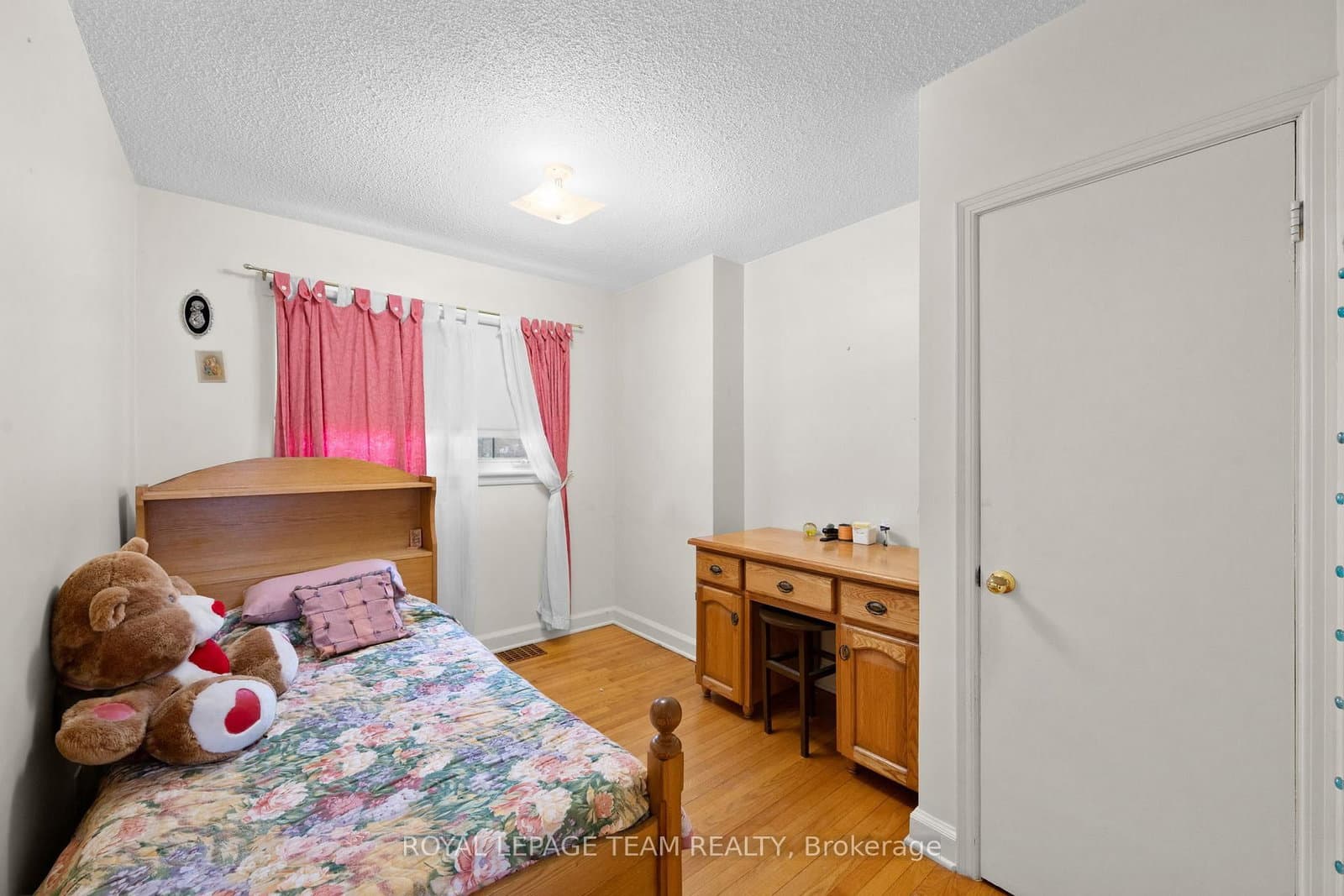 41 Capilano Drive thumbnail 13