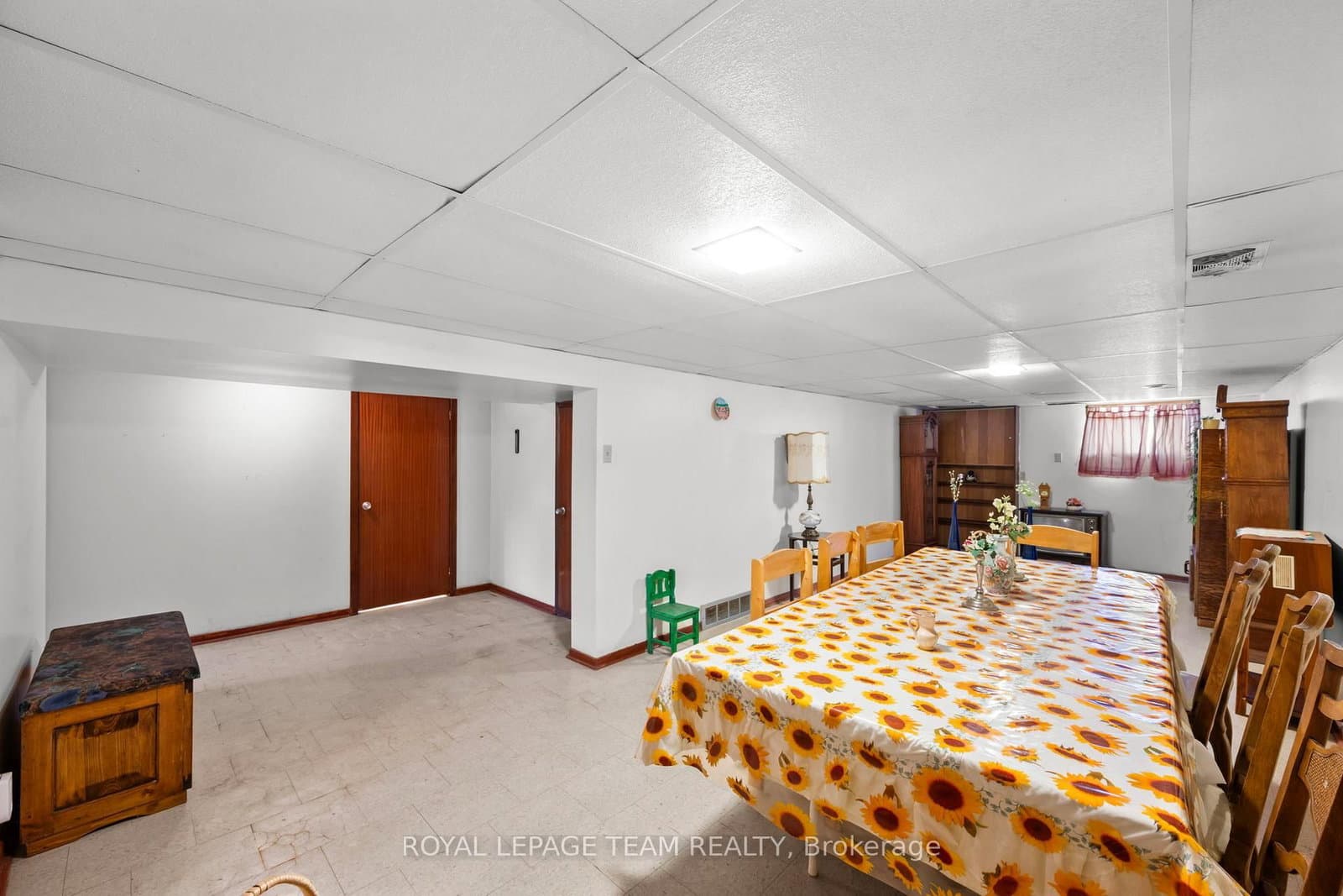 41 Capilano Drive thumbnail 17