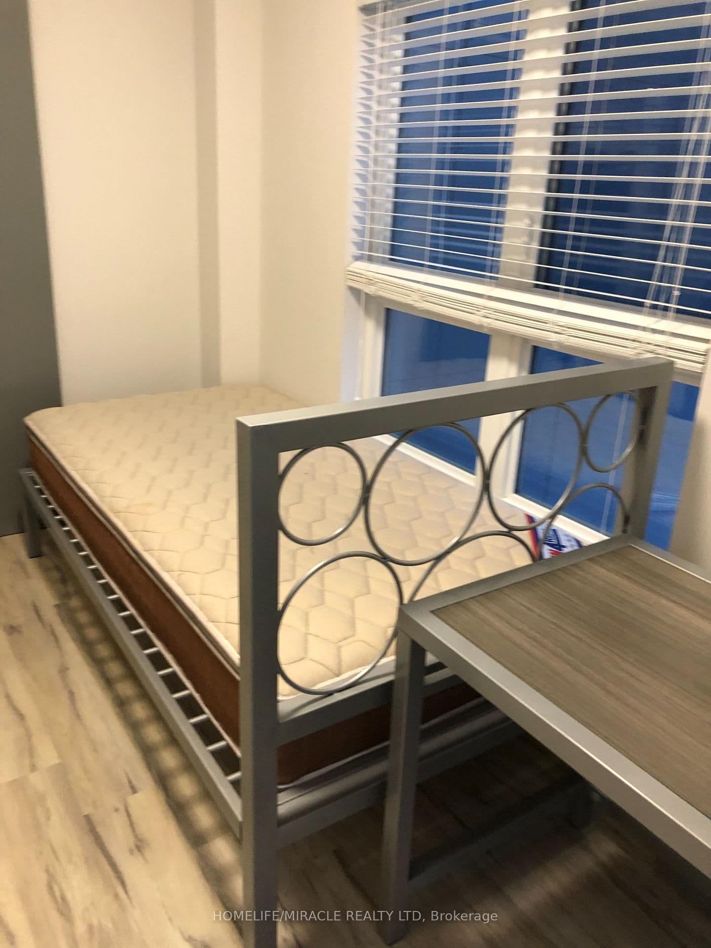 258B Sunview Street, Unit 2126 thumbnail 4