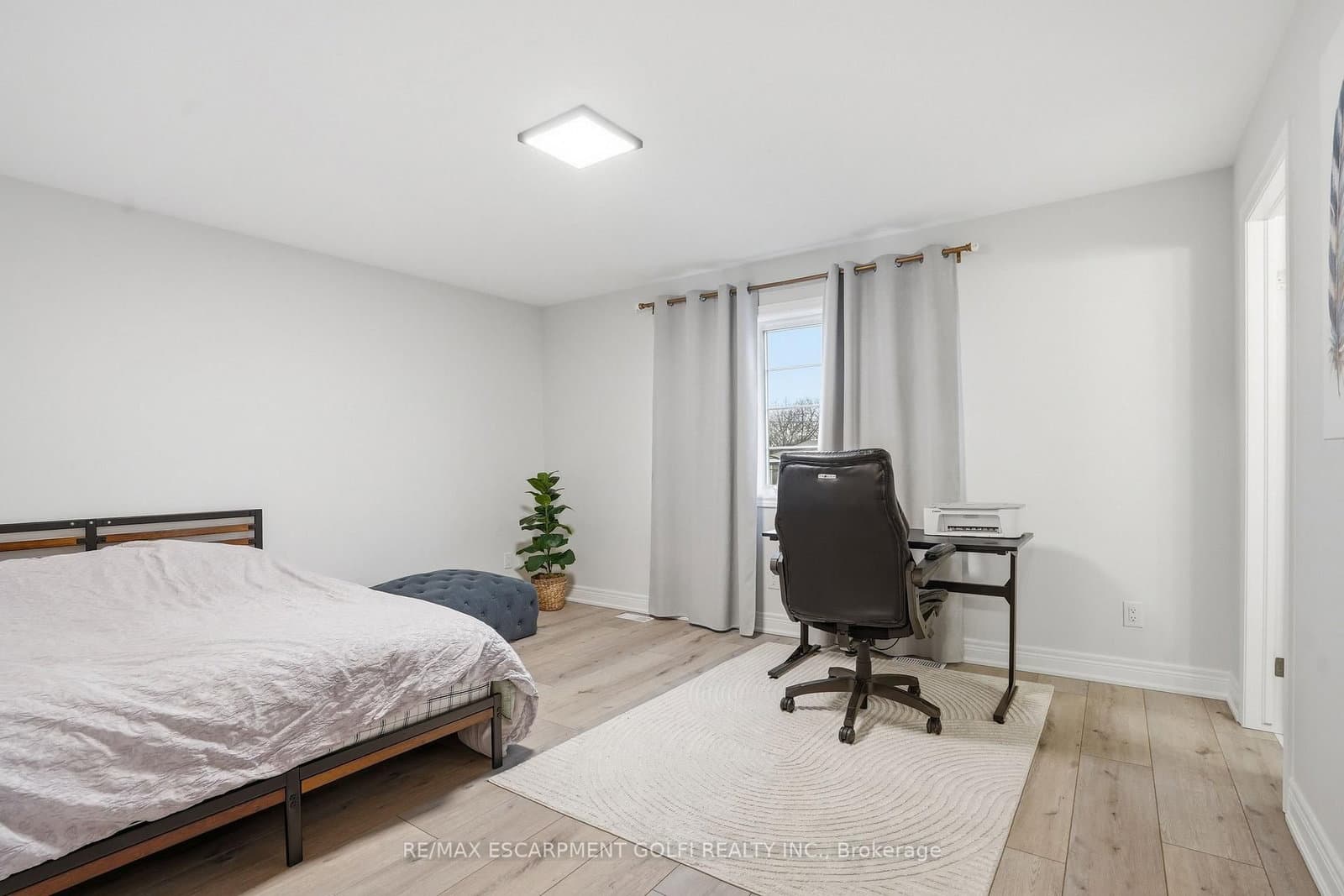121 Moffatt Street thumbnail 17