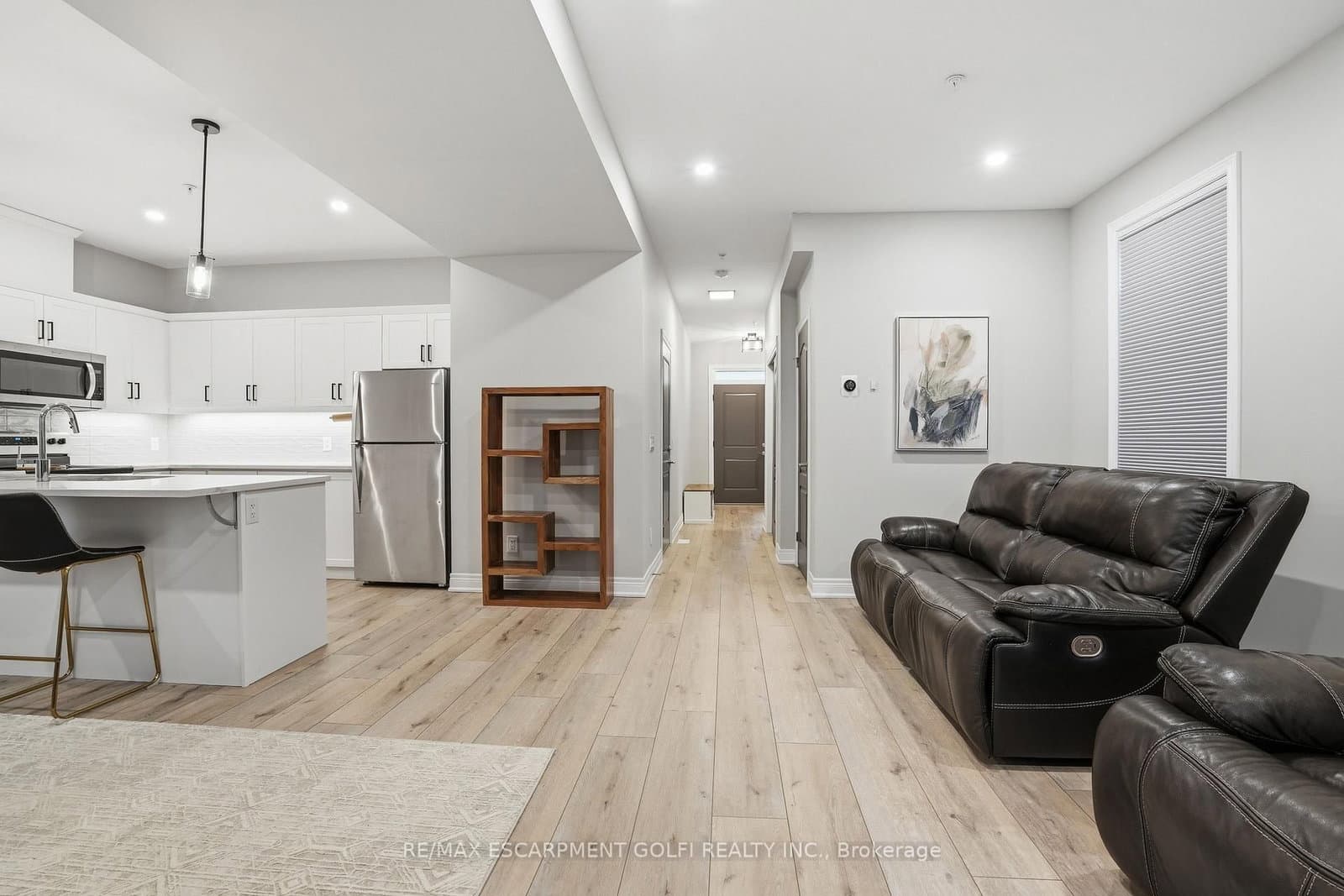 121 Moffatt Street thumbnail 8