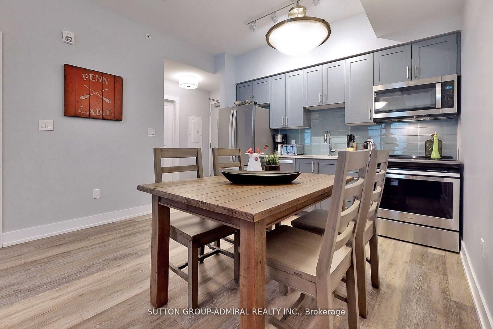 25 Pen Lake Point Road, Unit 425 thumbnail 4