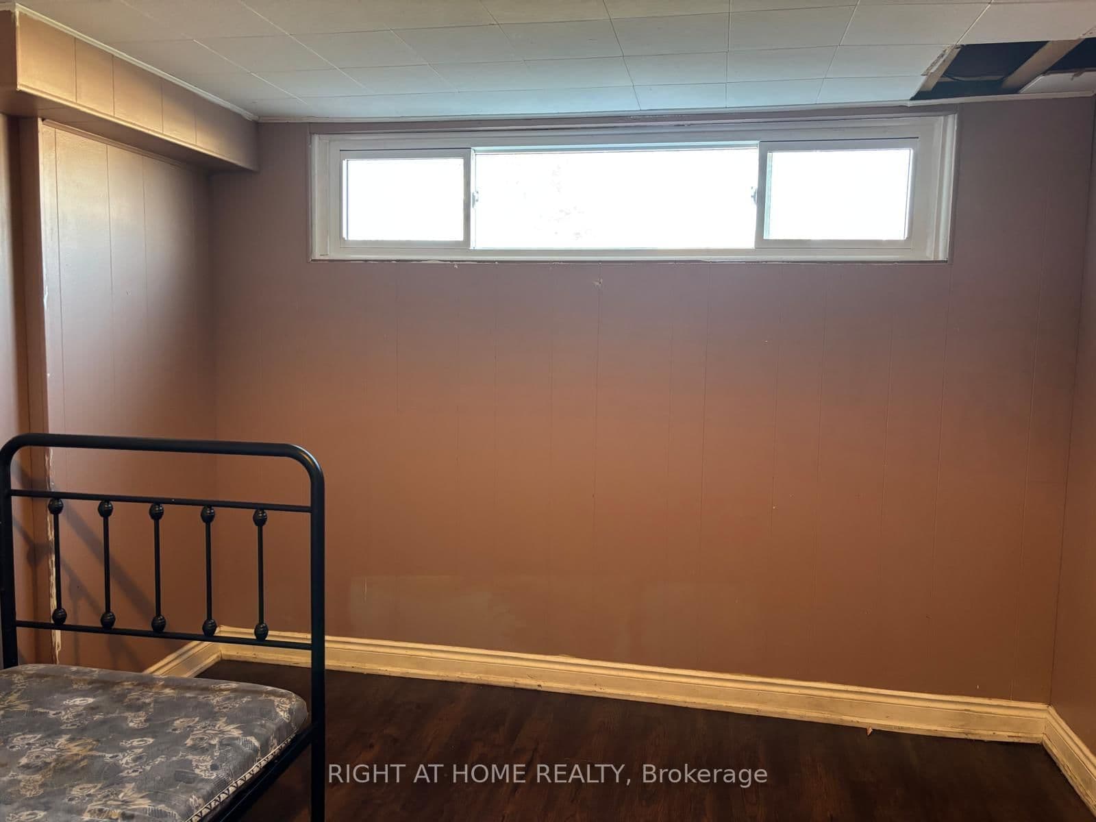 1224 Dunsmure Road thumbnail 11