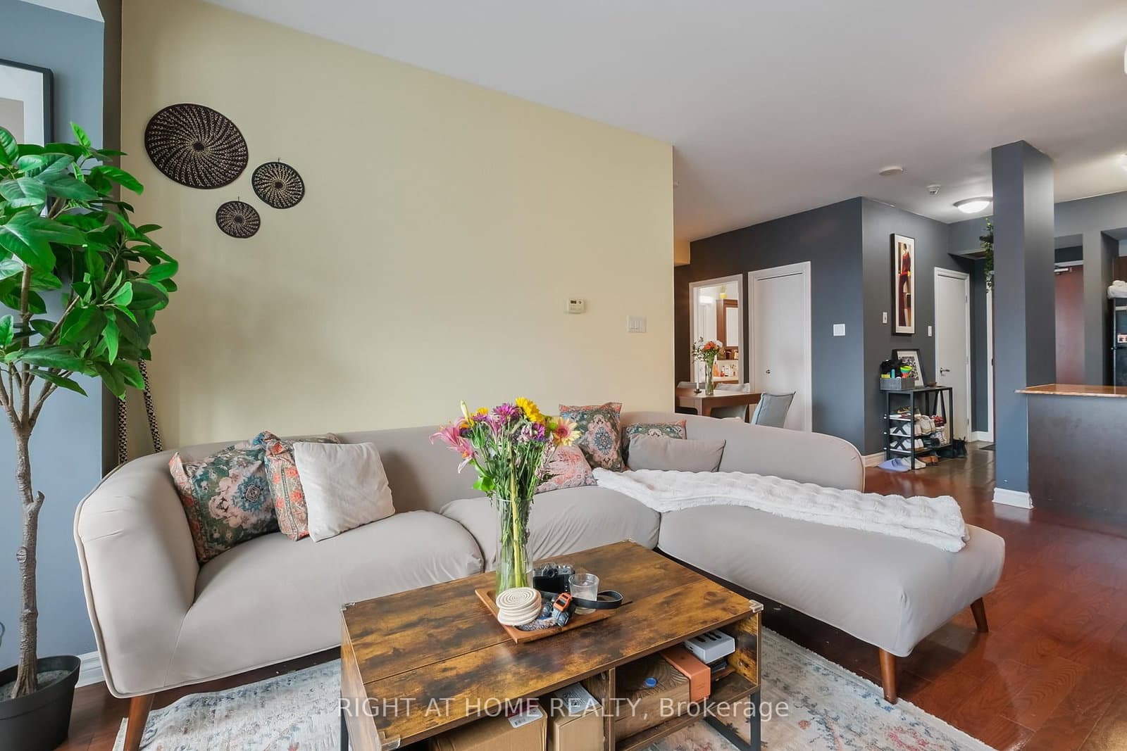 234 Rideau Street, Unit 2302 thumbnail 11