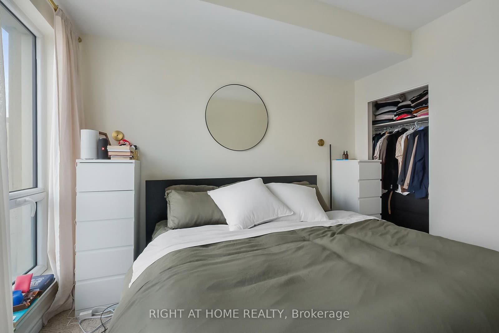 234 Rideau Street, Unit 2302 thumbnail 24