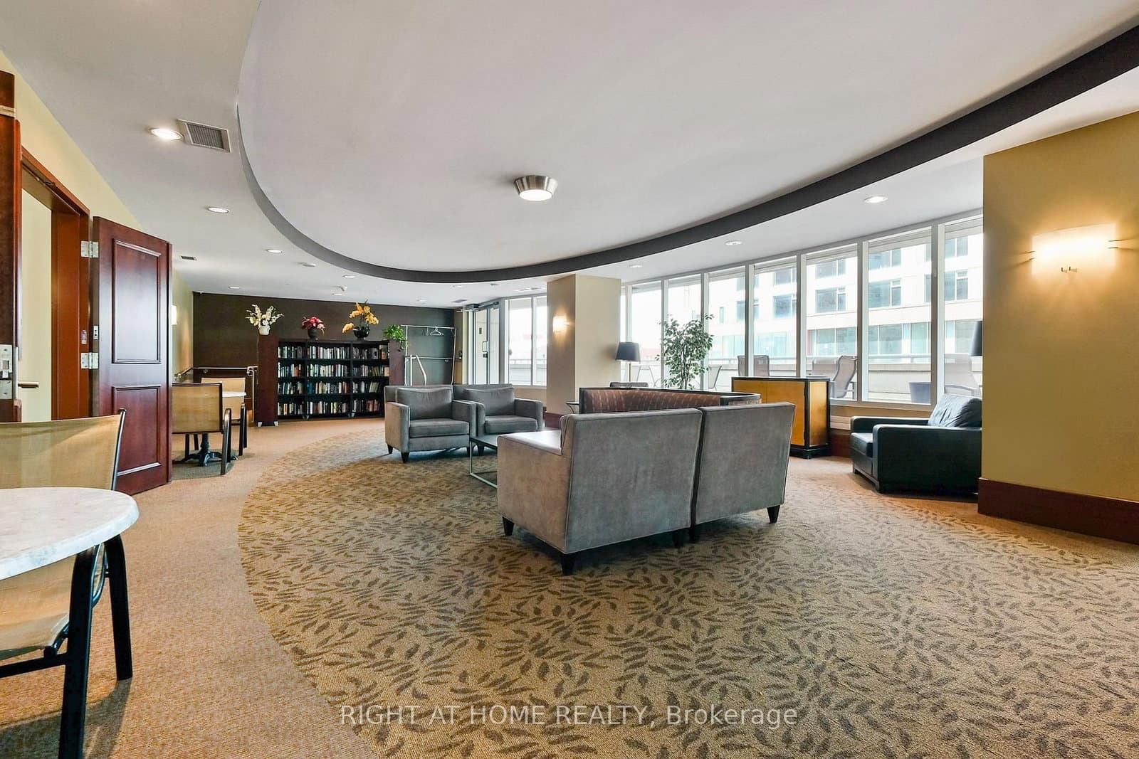 234 Rideau Street, Unit 2302 thumbnail 35