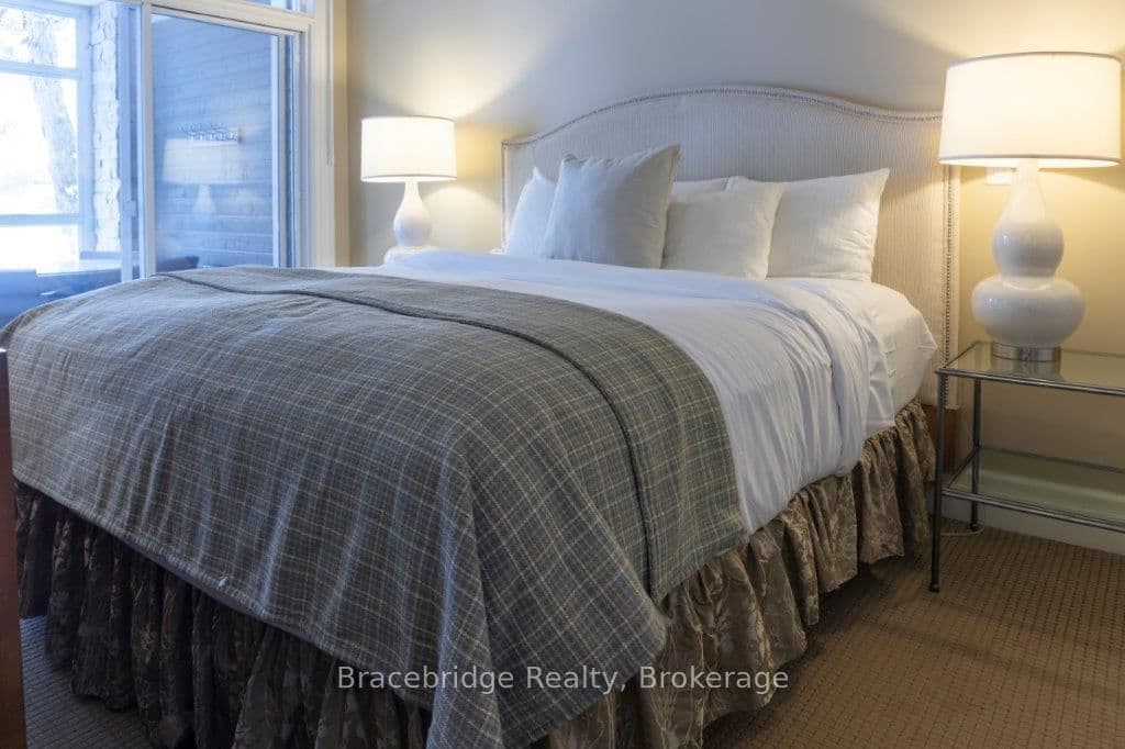 1869 Muskoka Rd 118 Highway W, Unit A103-D1 thumbnail 11