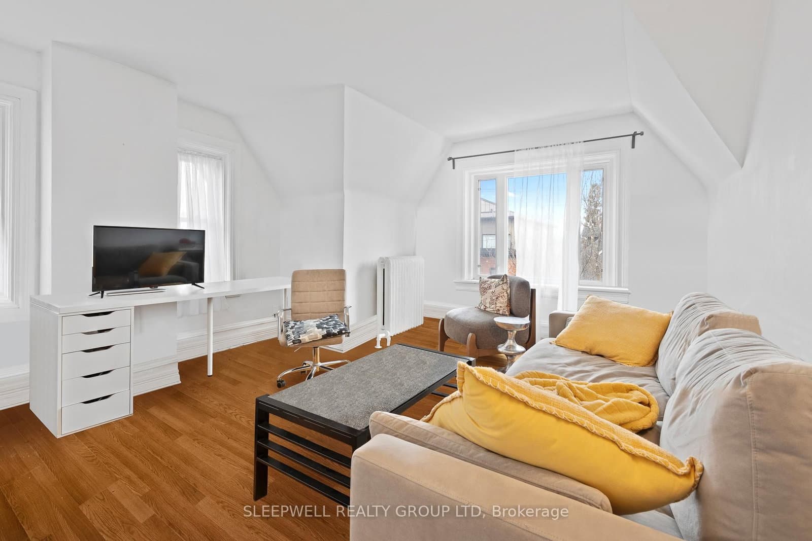 84 Fourth Avenue thumbnail 18