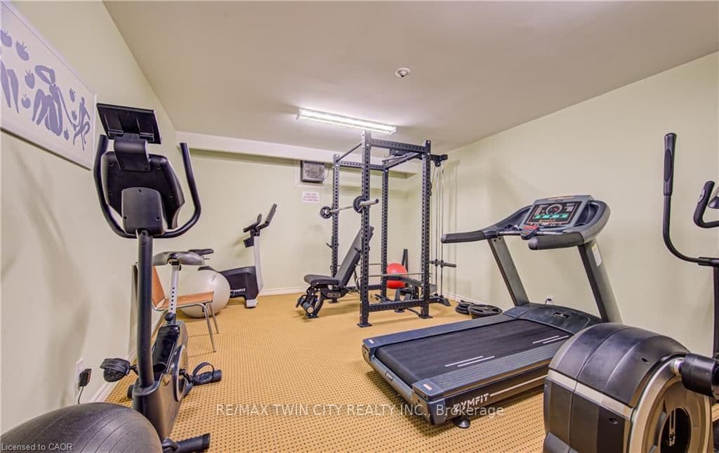 793 COLBORNE Street, Unit 202 thumbnail 22