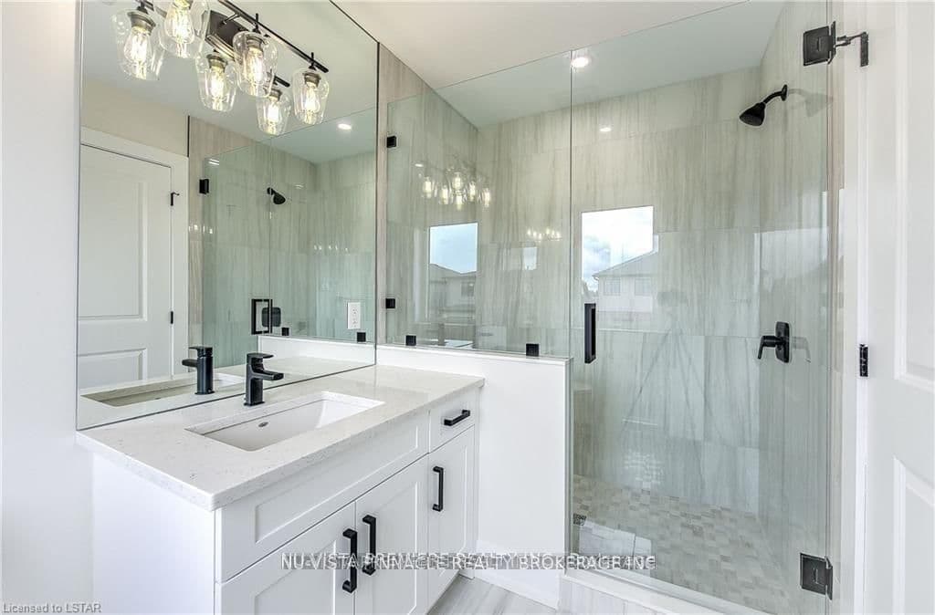 6497 Heathwoods Avenue thumbnail 13