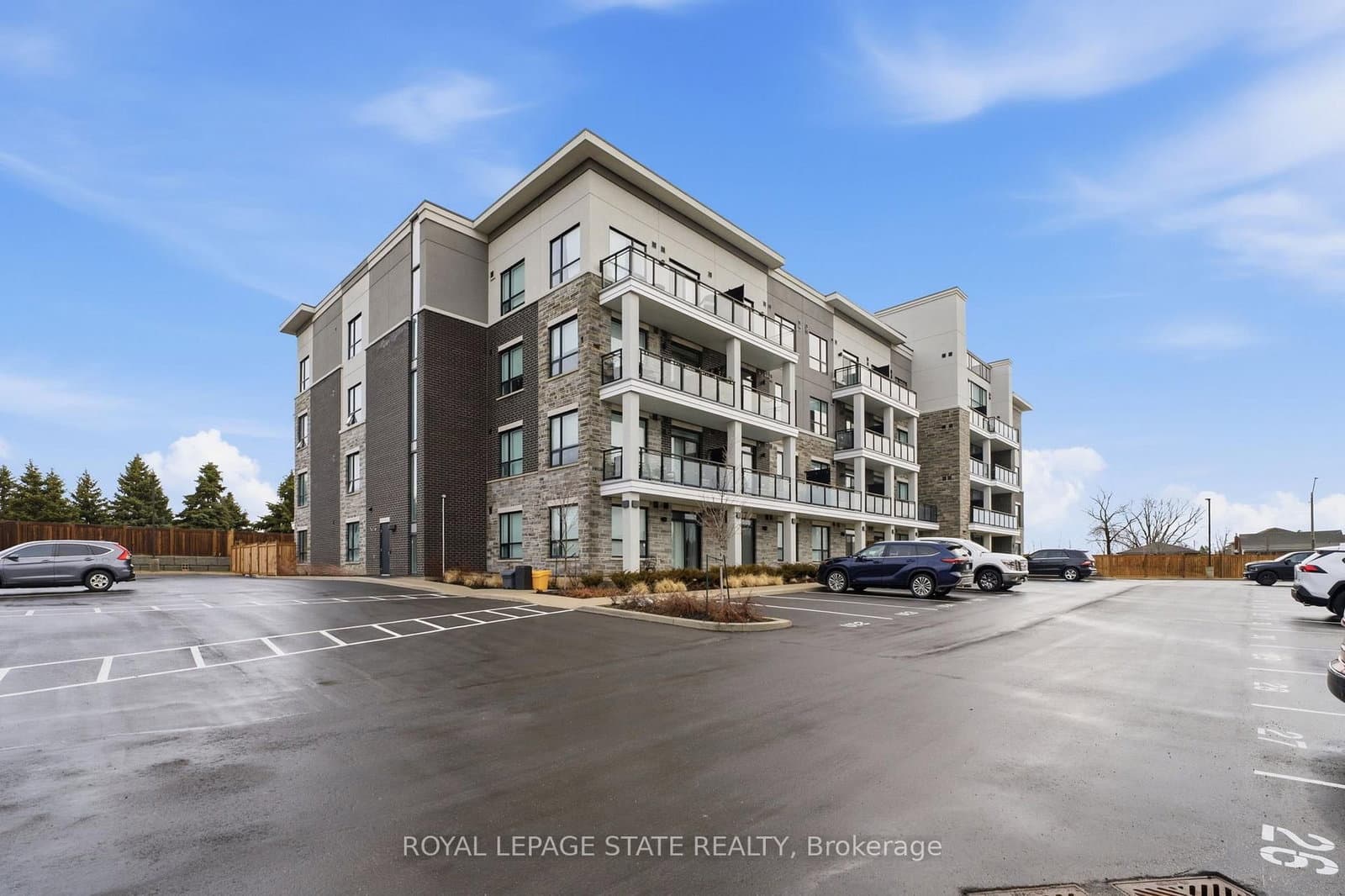 120 Springvalley Crescent, Unit 203 thumbnail 25